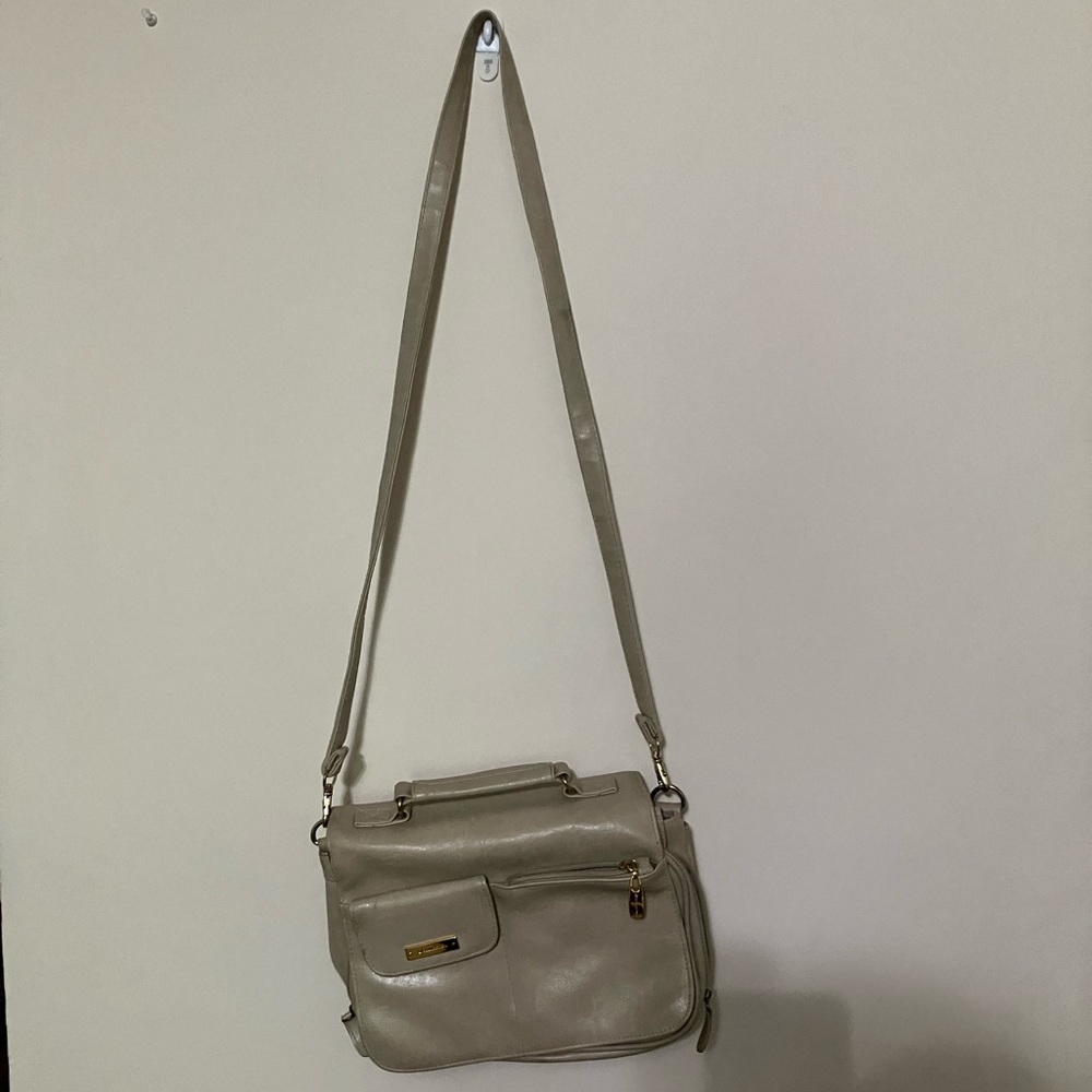 Vintage cream crossbody purse